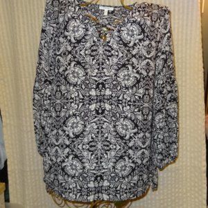 Maurices Black/White Print Long Sleeve Tunic